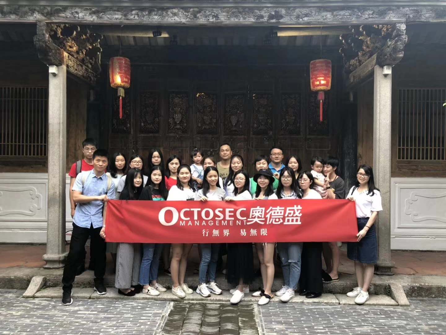 ���W��ʢ����֮�С��ų�֮�L(f��ng),��ɫ�L(f��ng)ζ��